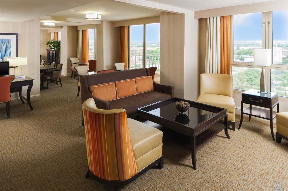 Sheraton Suites Market Center Dallas Luaran gambar