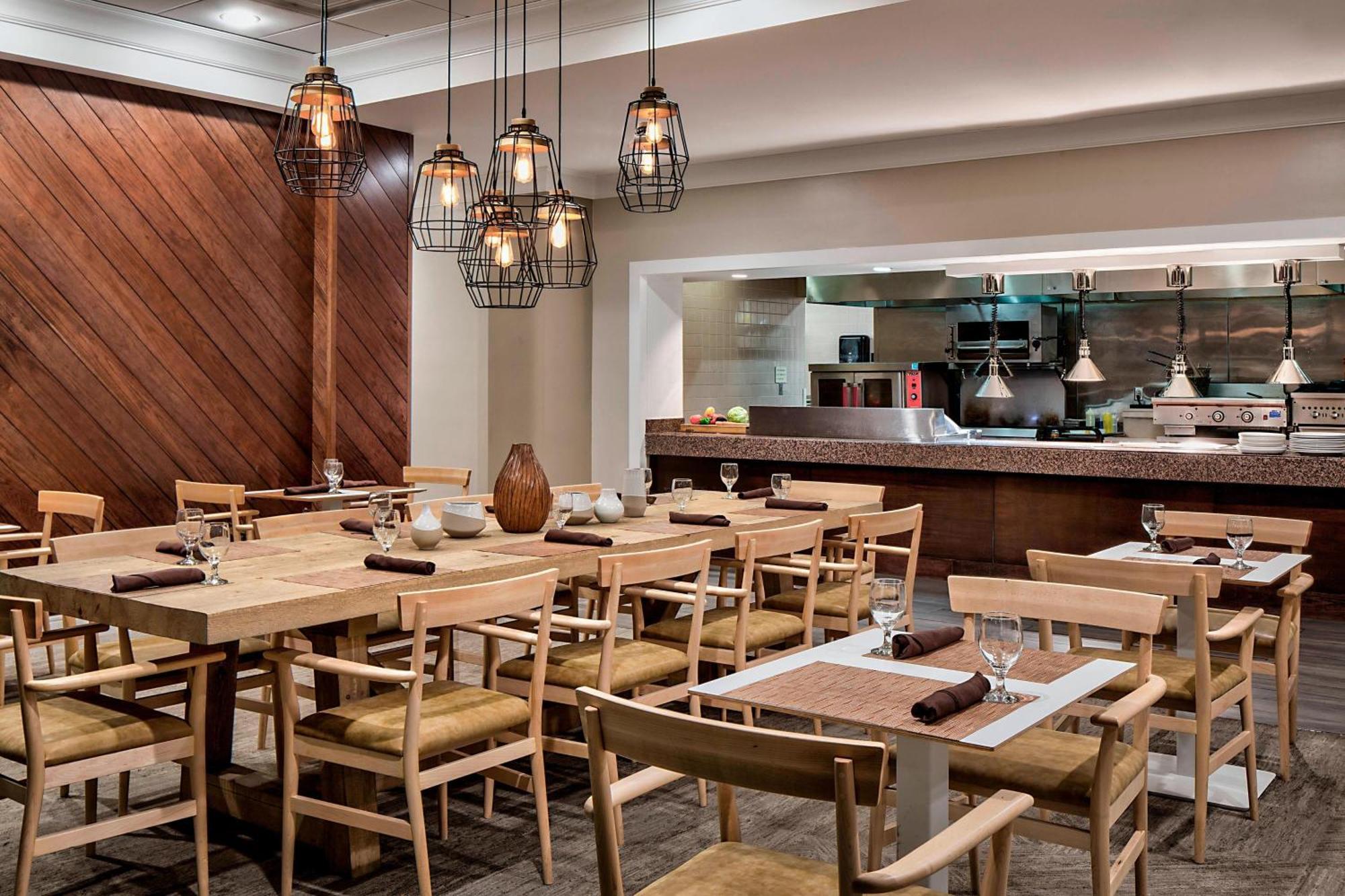 Sheraton Suites Market Center Dallas Luaran gambar